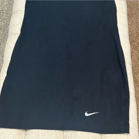 Nike Women’s Bodycon Essential Dress - Size Large - BLACK - good condition - Picture 5 of 13
